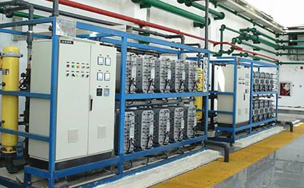 ���̎������ˮ�O��ĸ��g�F��