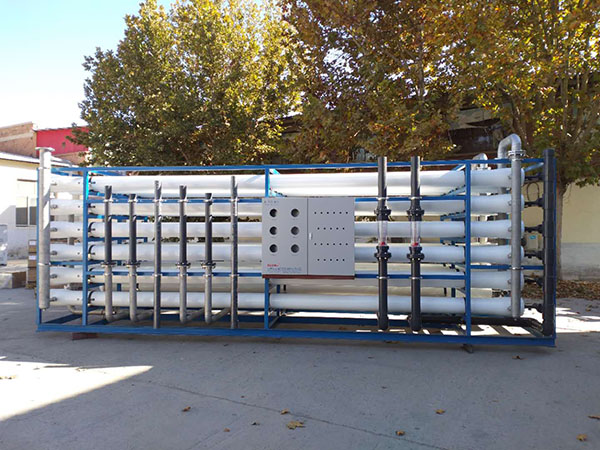 柳林水利局采購中天恒遠(yuǎn)125T/H反滲透設(shè)備 柳林水利局采購中天恒遠(yuǎn)125T/H反滲透設(shè)備