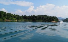 ���Gɫ�f�G������Դ�r��ɽȪ��׌�þӶ��е�������܃��|ˮԴ����