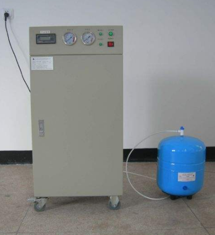 實驗室高純水設(shè)備