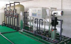 反滲透設(shè)備的超濾介紹(圖文) 反滲透設(shè)備的超濾介紹(圖文)