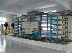 詳細(xì)介紹醫(yī)院用反滲透水處理設(shè)備(圖) 詳細(xì)介紹醫(yī)院用反滲透水處理設(shè)備(圖)