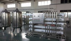 ���B͸ˮ̎���O������^�V���Ď׷N���|